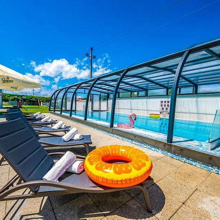 Villa Cuvee Egerszalók Εξωτερικό φωτογραφία